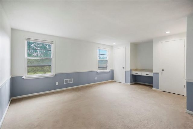 12629 Sycamore Avenue, Grandview, MO 64030