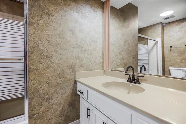 12629 Sycamore Avenue, Grandview, MO 64030