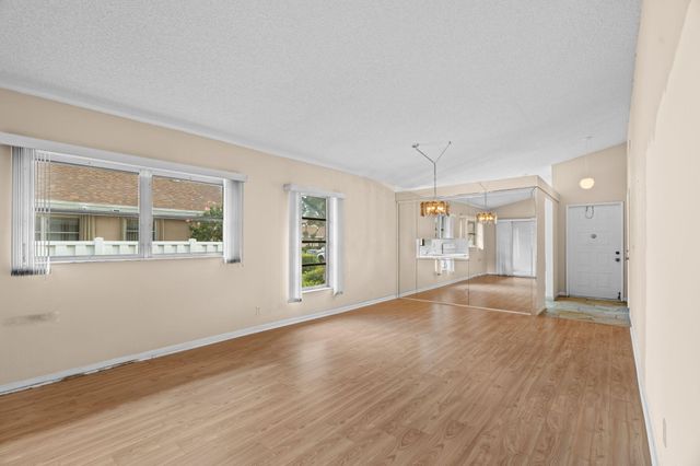 8101 Sweetbriar Way B, Boca Raton, FL 33496