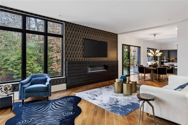 345 Pinecrest NE Road, Atlanta, GA 30342