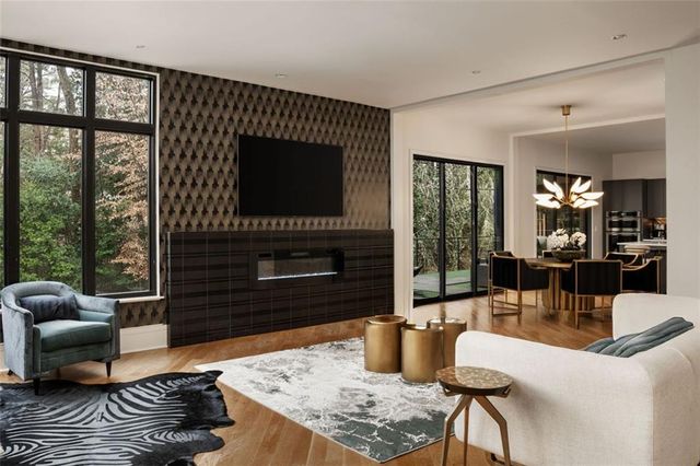 345 Pinecrest NE Road, Atlanta, GA 30342