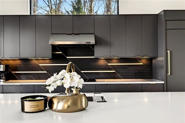 345 Pinecrest NE Road, Atlanta, GA 30342