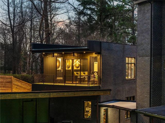 345 Pinecrest NE Road, Atlanta, GA 30342