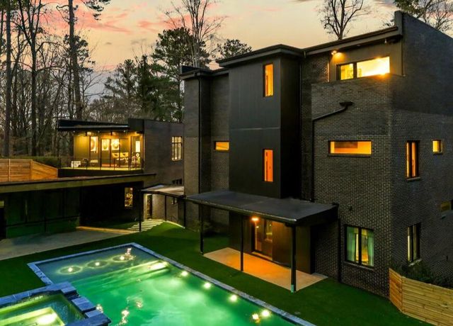 345 Pinecrest NE Road, Atlanta, GA 30342
