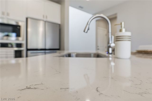 5 Lilla Rosa Street, Henderson, NV 89011