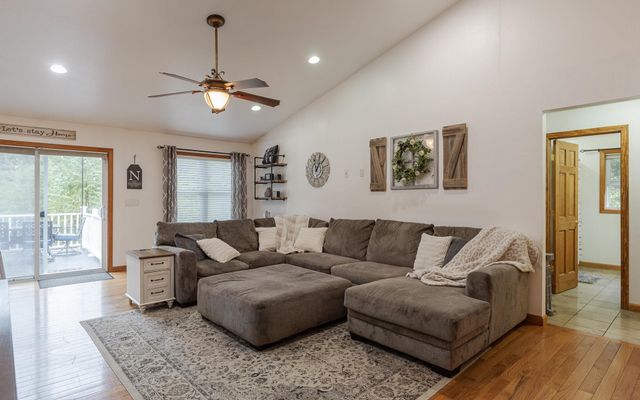 430 Huckle Hill Road, Vernon, VT 05354