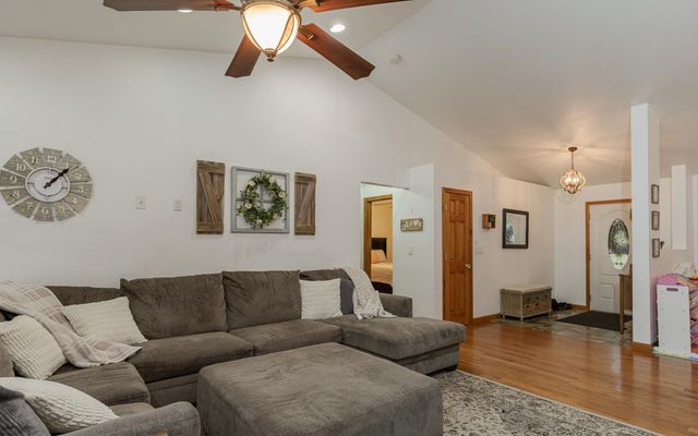 430 Huckle Hill Road, Vernon, VT 05354