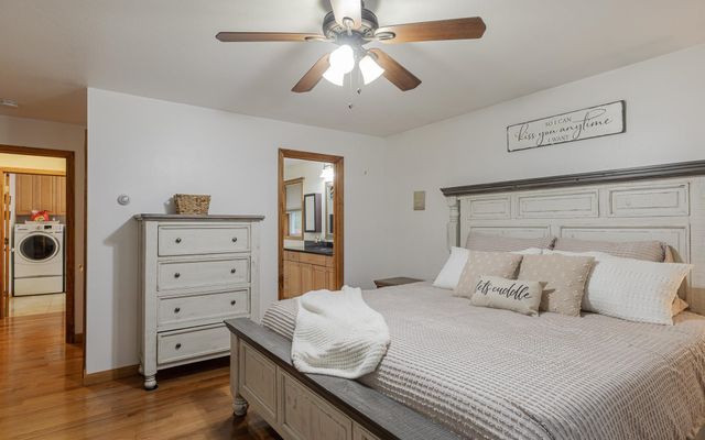 430 Huckle Hill Road, Vernon, VT 05354