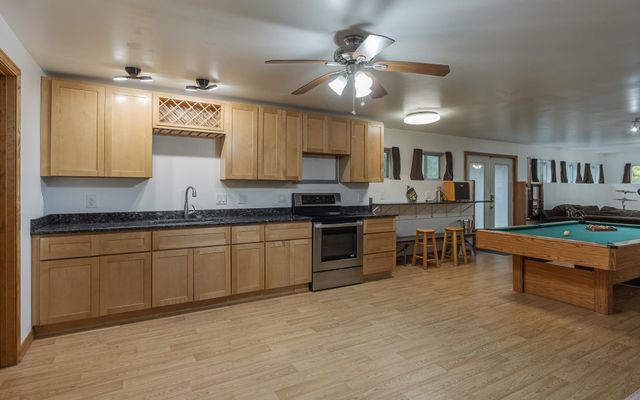 430 Huckle Hill Road, Vernon, VT 05354