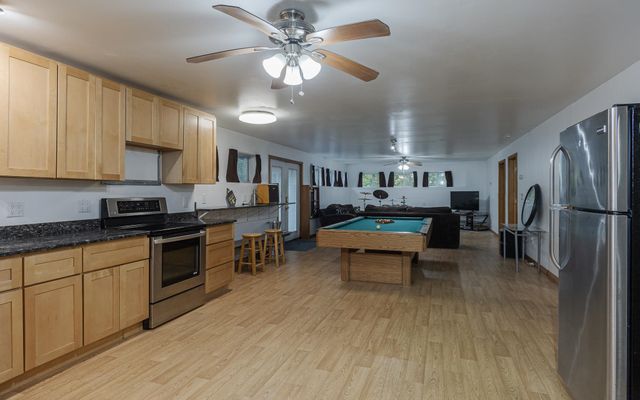 430 Huckle Hill Road, Vernon, VT 05354