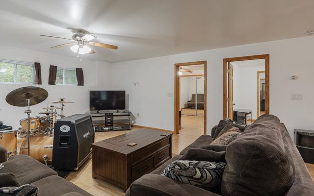 430 Huckle Hill Road, Vernon, VT 05354