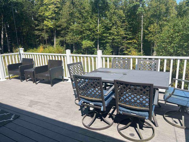 430 Huckle Hill Road, Vernon, VT 05354