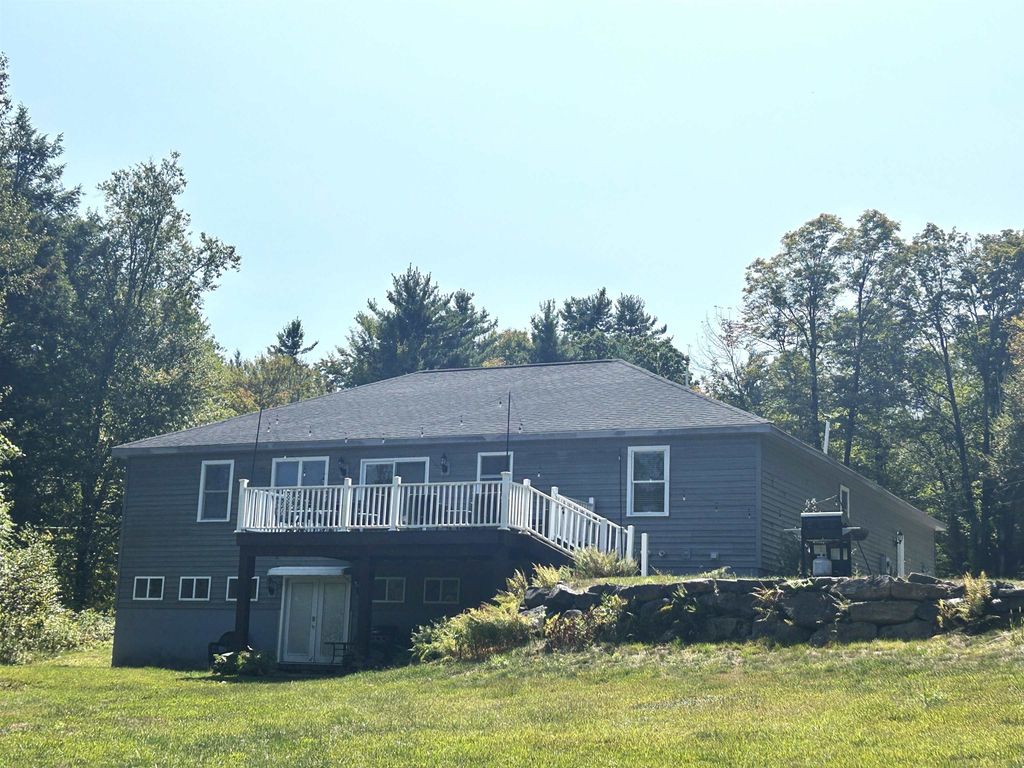 430 Huckle Hill Road, Vernon, VT 05354