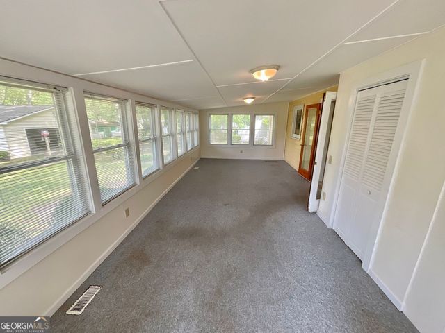 5760 Brenda Drive SW, Mableton, GA 30126