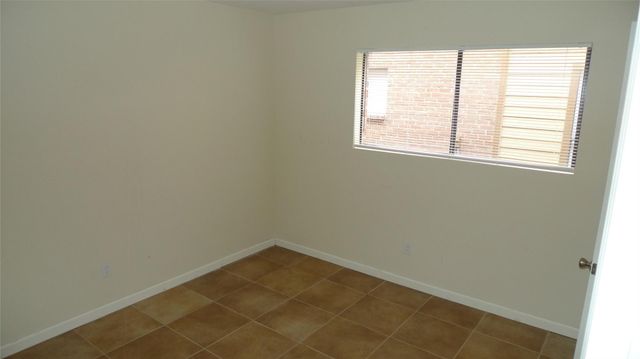 16111 Aspenglen Drive 103, Houston, TX 77084