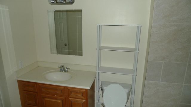 16111 Aspenglen Drive 103, Houston, TX 77084