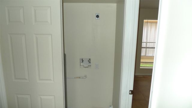 16111 Aspenglen Drive 103, Houston, TX 77084