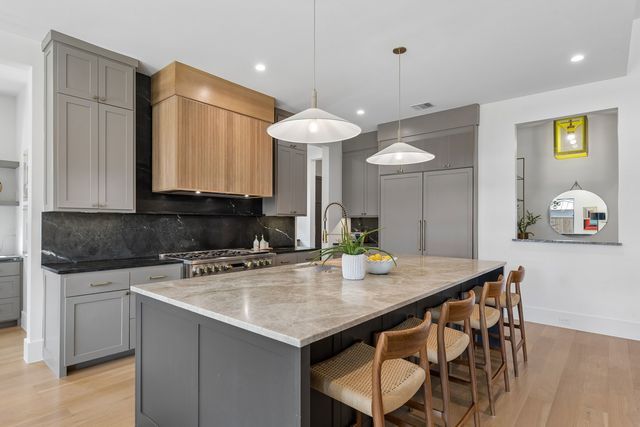 4046 Clover Lane, Dallas, TX 75220