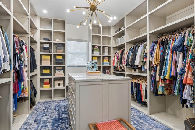 4046 Clover Lane, Dallas, TX 75220