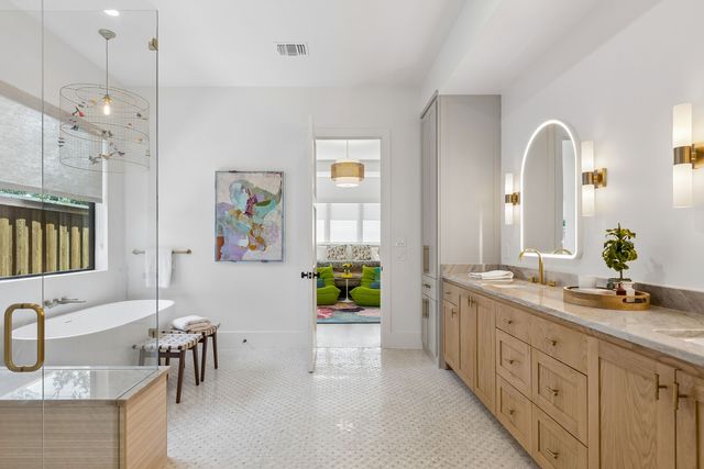 4046 Clover Lane, Dallas, TX 75220