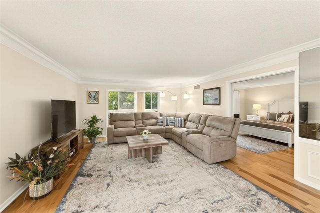 131 BLUFF VIEW DRIVE 401, Belleair Bluffs, FL 33770