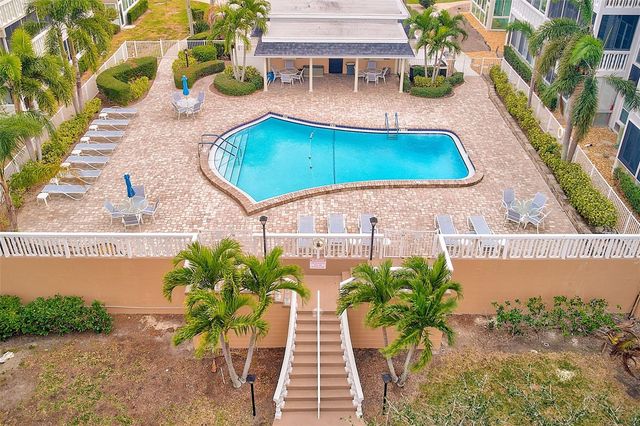131 BLUFF VIEW DRIVE 401, Belleair Bluffs, FL 33770