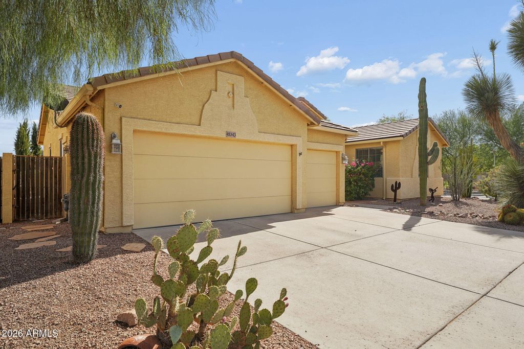 45343 W JACK RABBIT Trail, Maricopa, AZ 85139 — photo 2