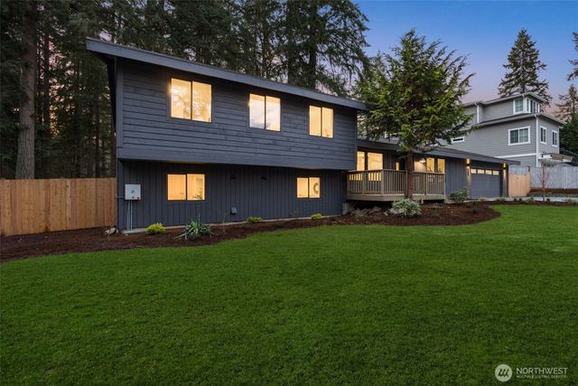 18843 168th Avenue NE, Woodinville, WA 98072