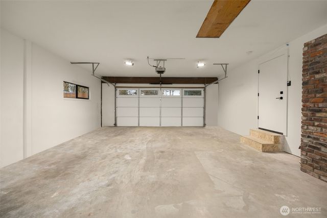 18843 168th Avenue NE, Woodinville, WA 98072