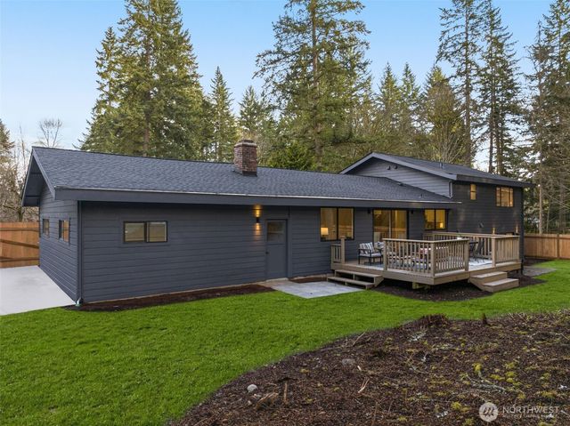 18843 168th Avenue NE, Woodinville, WA 98072