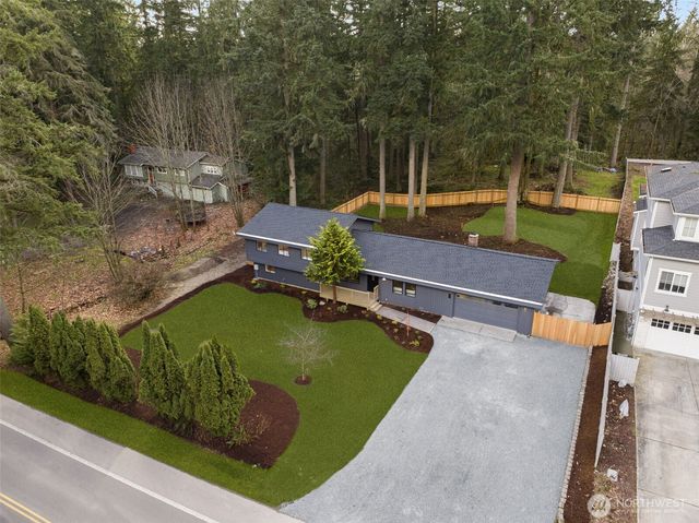 18843 168th Avenue NE, Woodinville, WA 98072
