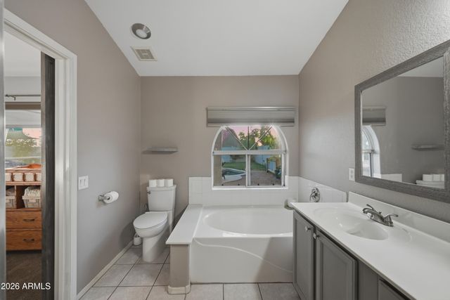 780 S PINEVIEW Drive, Chandler, AZ 85226