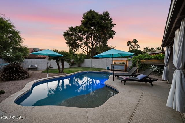 780 S PINEVIEW Drive, Chandler, AZ 85226