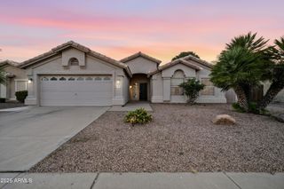 780 S PINEVIEW Drive, Chandler, AZ 85226