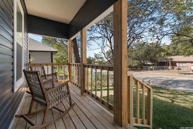 208 COLEMAN ST, San Antonio, TX 78208