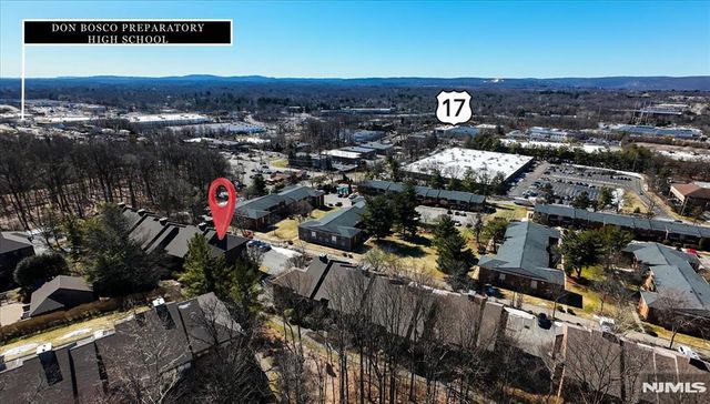 218 Indian Hollow Court, Mahwah, NJ 07430