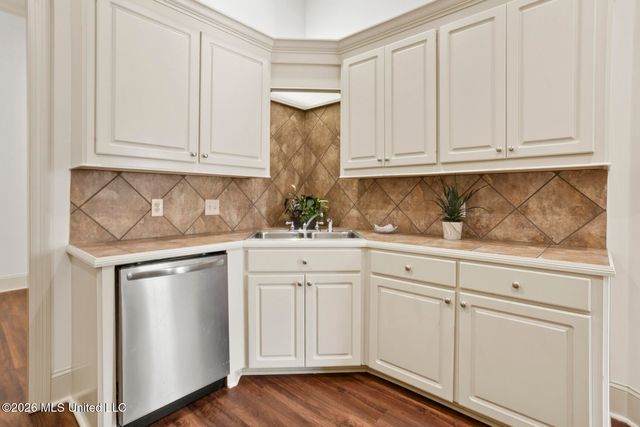 777 Orleans Circle, Ridgeland, MS 39157