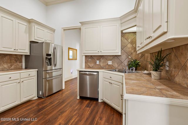 777 Orleans Circle, Ridgeland, MS 39157