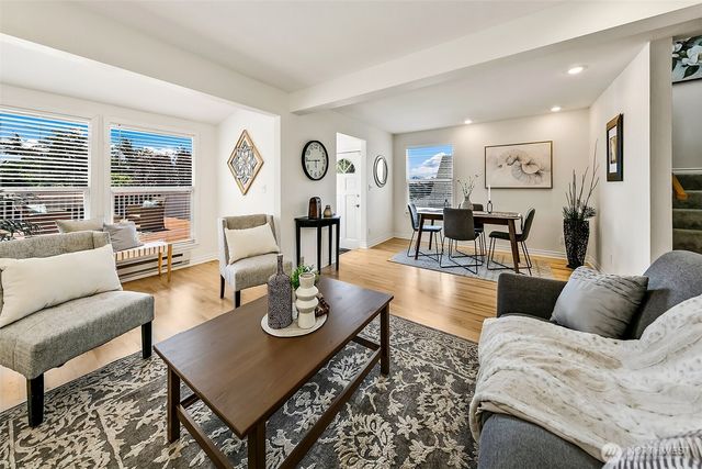 2126 N 86th Street, Seattle, WA 98103