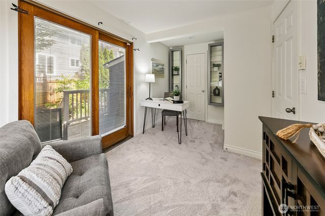 2126 N 86th Street, Seattle, WA 98103