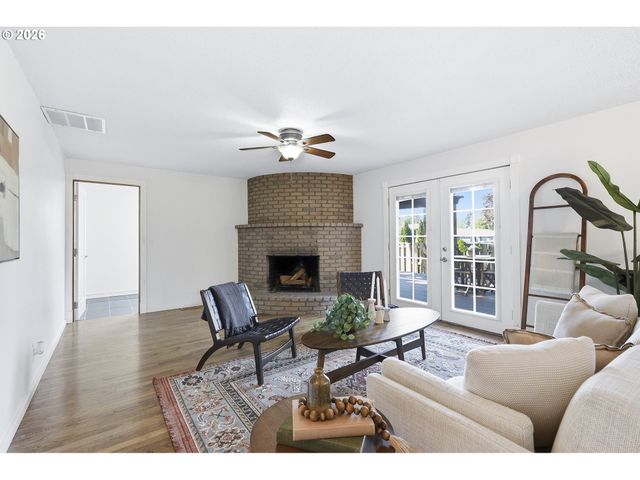 13525 Sw 24TH St, Beaverton, OR 97008