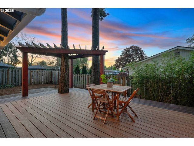 13525 Sw 24TH St, Beaverton, OR 97008