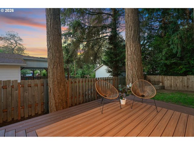 13525 Sw 24TH St, Beaverton, OR 97008