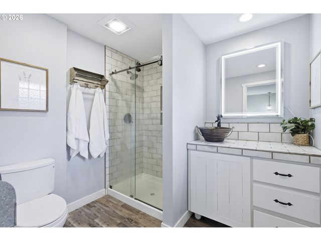 13525 Sw 24TH St, Beaverton, OR 97008