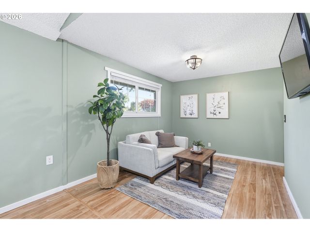 13525 Sw 24TH St, Beaverton, OR 97008