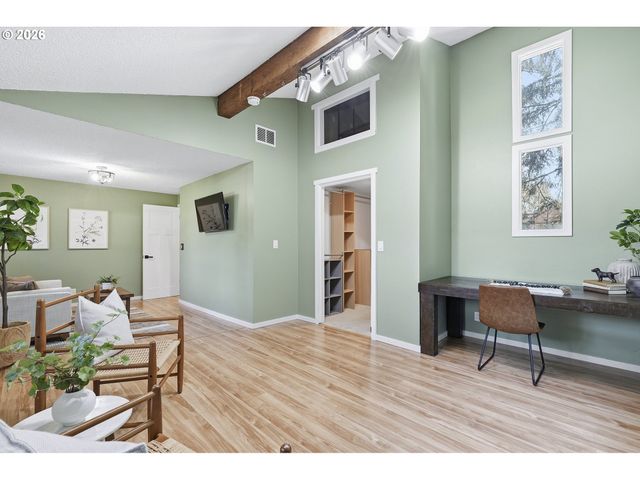 13525 Sw 24TH St, Beaverton, OR 97008