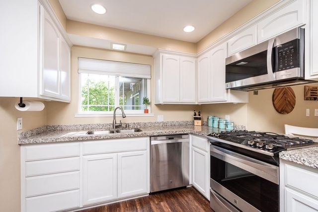 8377 Seeno Ave, Granite Bay, CA 95746