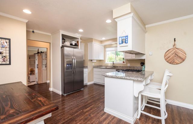 8377 Seeno Ave, Granite Bay, CA 95746