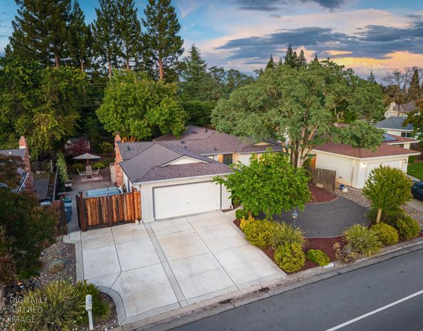 8377 Seeno Ave, Granite Bay, CA 95746