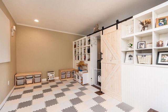 8377 Seeno Ave, Granite Bay, CA 95746